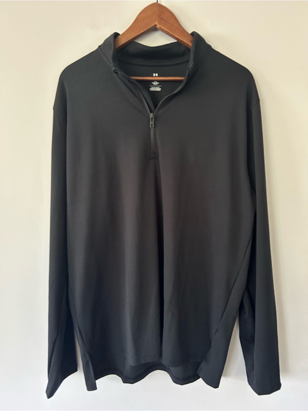 Under Armour Men’s XL Black Quarter Zip Performance Pullover | GUC